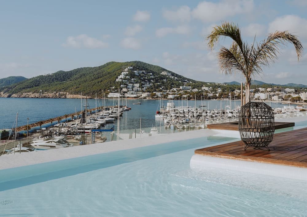 Aguas de Ibiza Grand Luxe Hotel