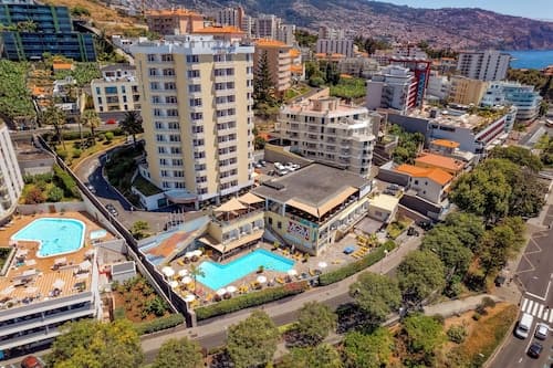 Muthu Raga Madeira Hotel
