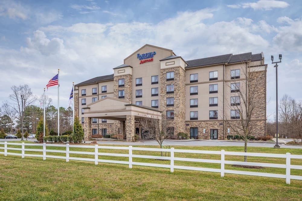 Fairfield Inn & Suites by Marriott Elkin Jonesville