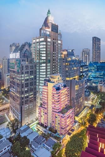 The Quarter Saladaeng by UHG