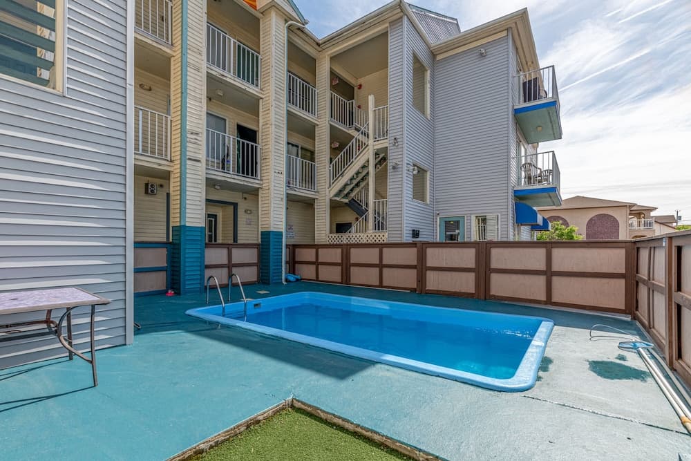 Hotel Charlee Villas by the Beach