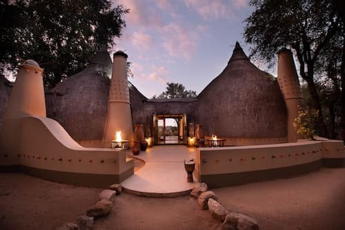 Hoyo Hoyo Safari Lodge