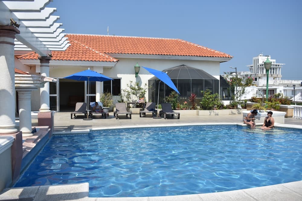 Hotel Baluarte