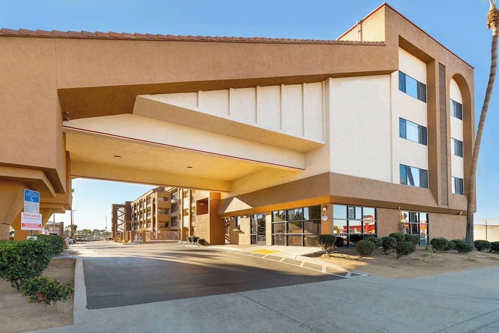 Days Inn by Wyndham Chula Vista/San Diego
