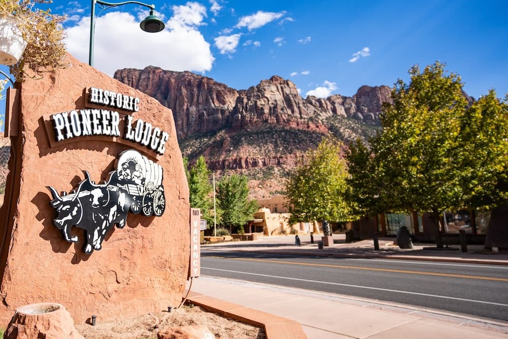Pioneer Lodge