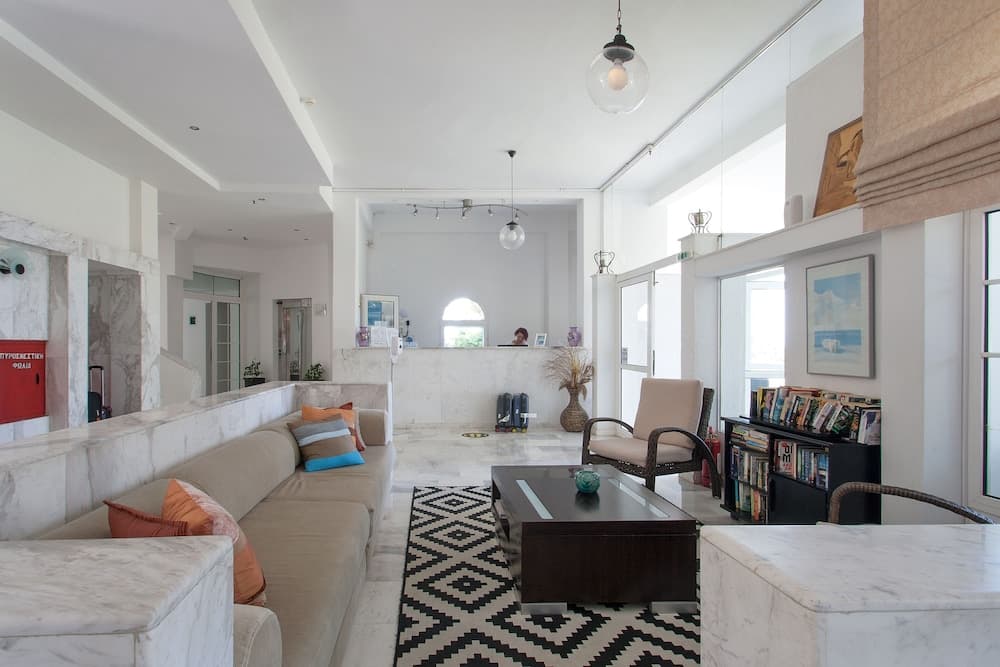 Lobi dinlenme salonu