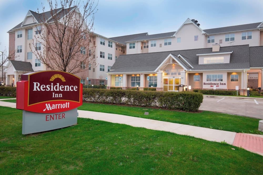 Residence Inn by Marriott Dallas Arlington South