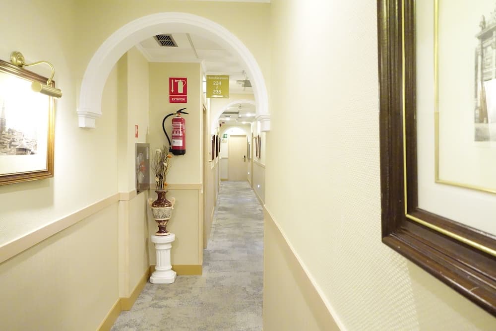 Lobi dinlenme salonu