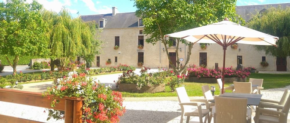 Hotel Manoir de Mathan