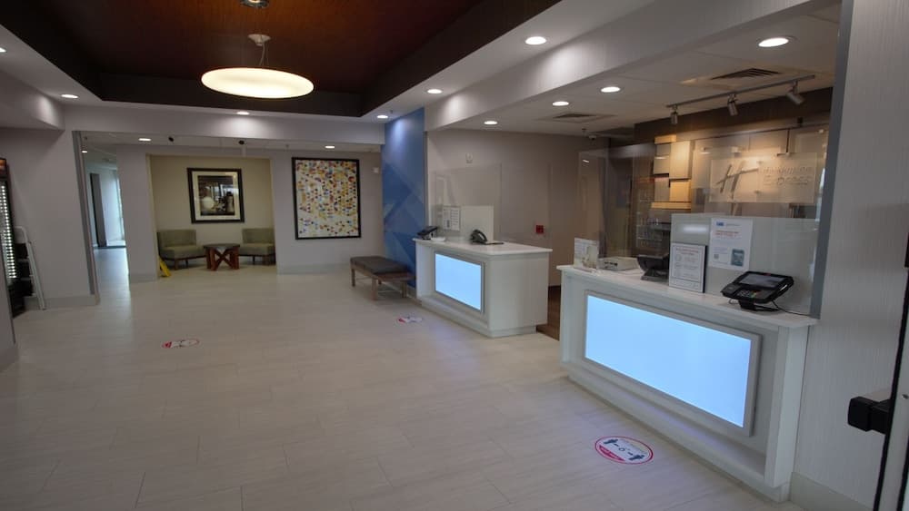Holiday Inn Express & Suites Somerset Central by IHG