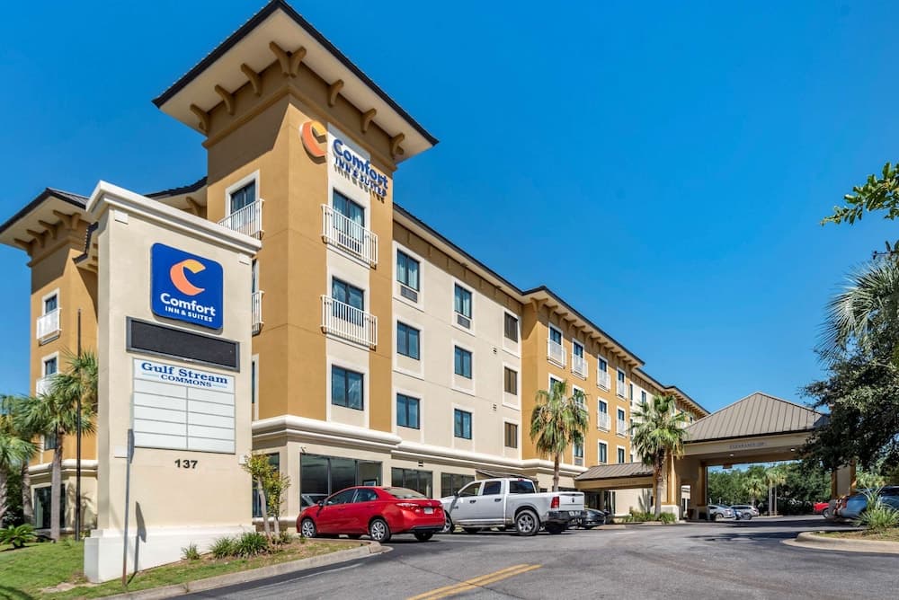 Comfort Inn And Suites
