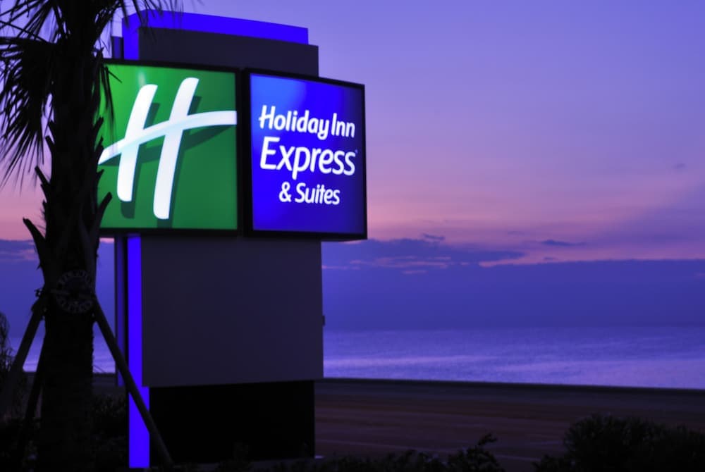 Holiday Inn Express Hotel & Suites Galveston West-Seawall by IHG