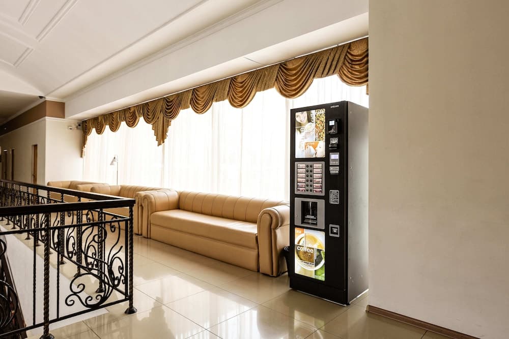 Amaks Congress Hotel