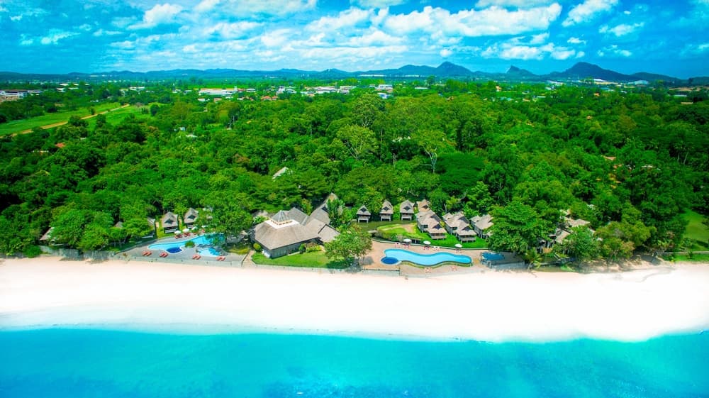 Sunset Park Resort and Spa