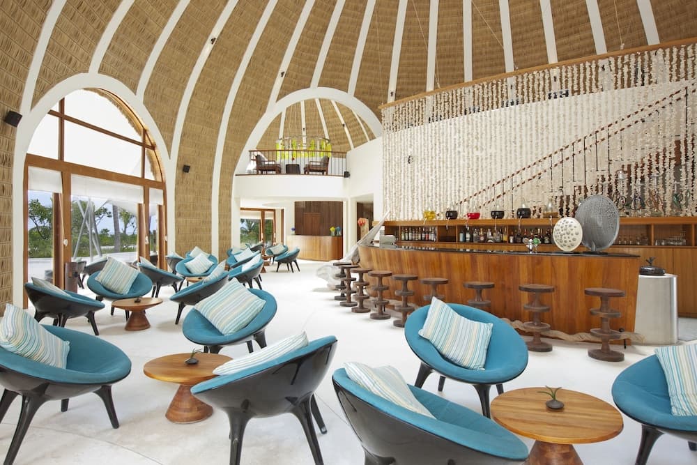 Holiday Inn Resort Kandooma Maldives - Kids Stay & Eat Free and DIVE FREE for Certified Divers for a minimum 3 nights stay