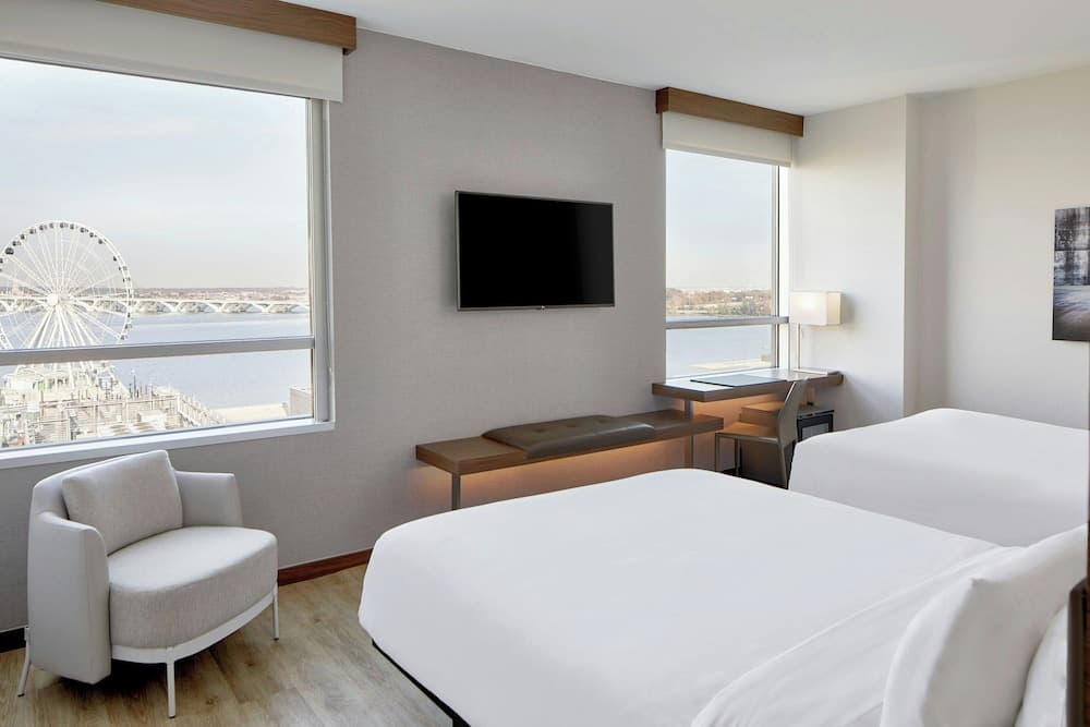 AC Hotel by Marriott National Harbor Washington, D.C. Area