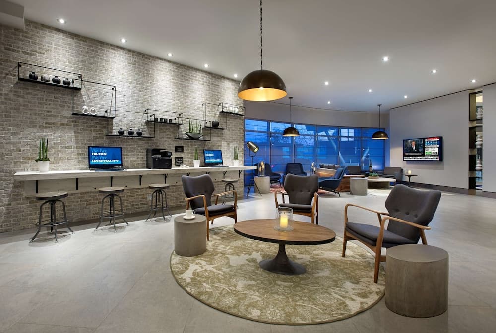 Hilton Garden Inn Toronto Airport