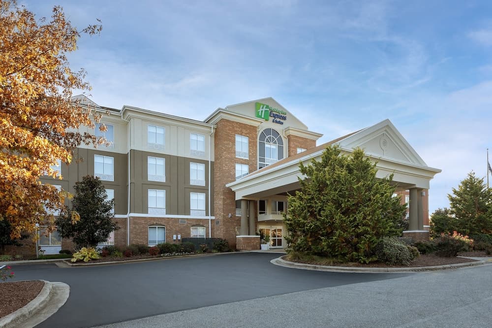 Holiday Inn Express Hotel & Suites Greensboro Airport Area by IHG