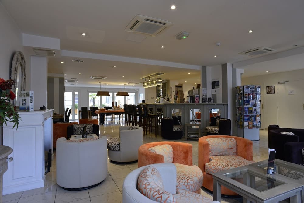 Lobi dinlenme salonu