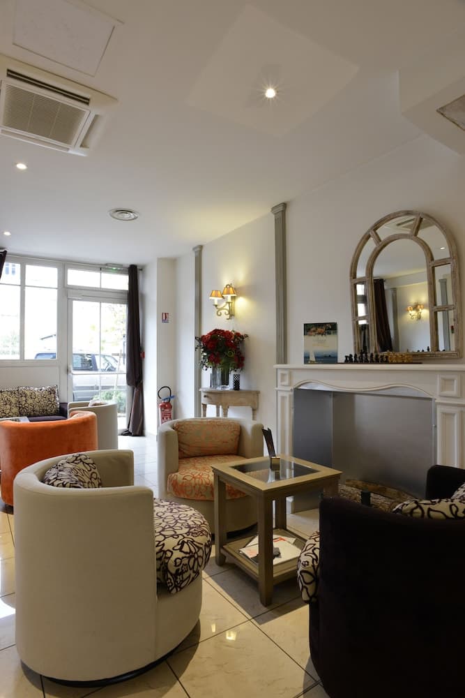 Lobi dinlenme salonu