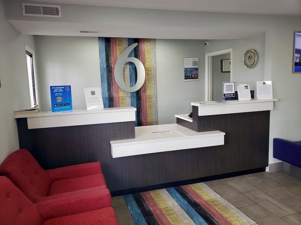 Motel 6 East Ridge, TN