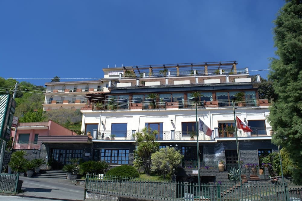 Hotel Primavera dell'Etna