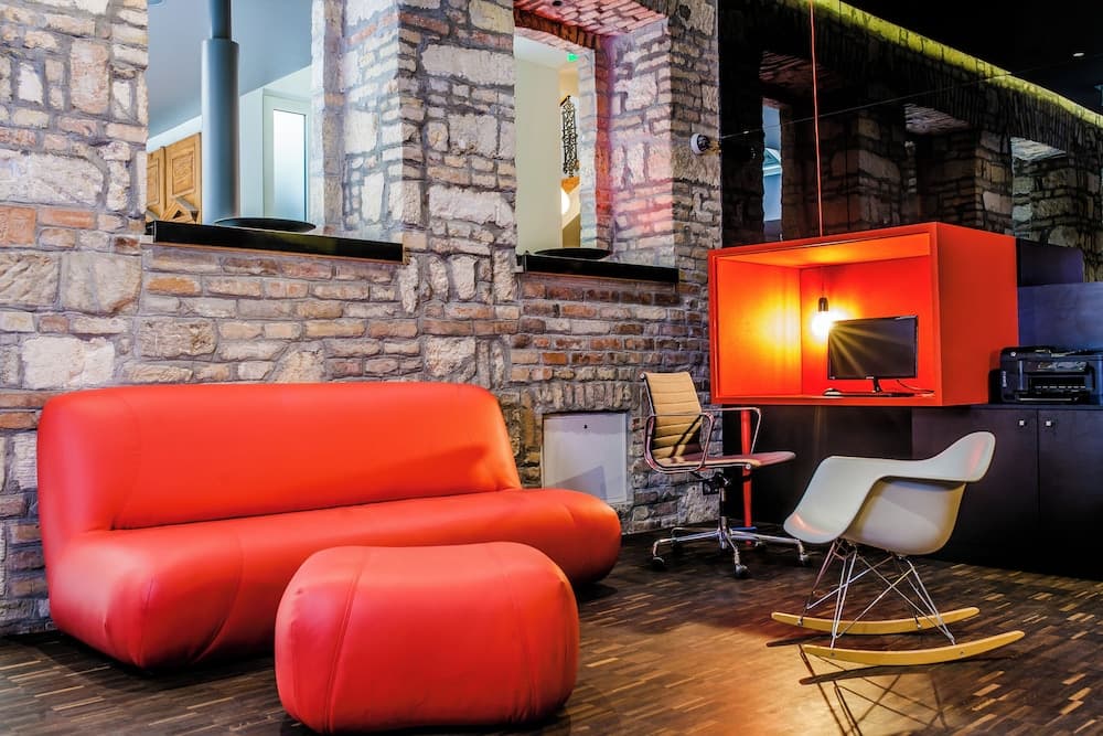 Lobi dinlenme salonu