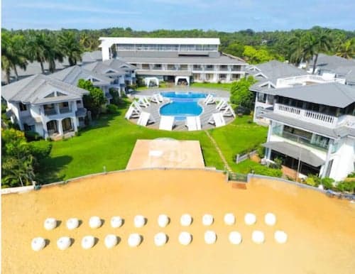 Regenta Baywatch Beach Resort, Goa