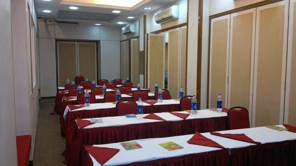 Toplantı salonu/imkânları