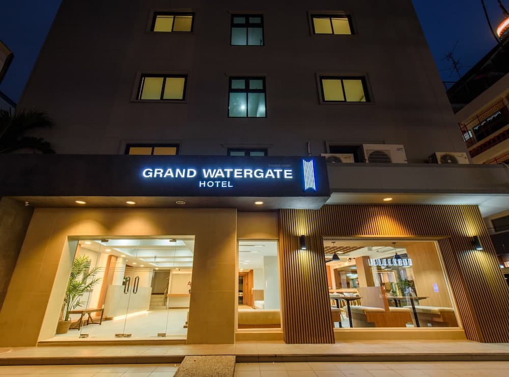 Grand Watergate Hotel