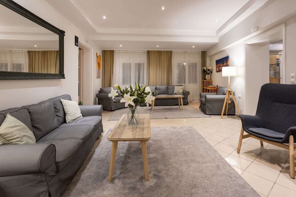 Lobi dinlenme salonu