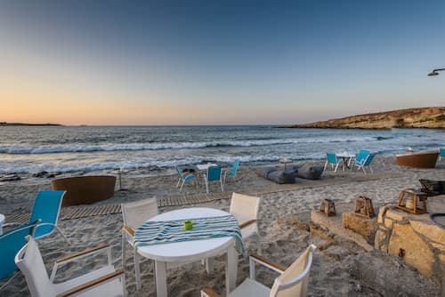 Alia Beach Hotel