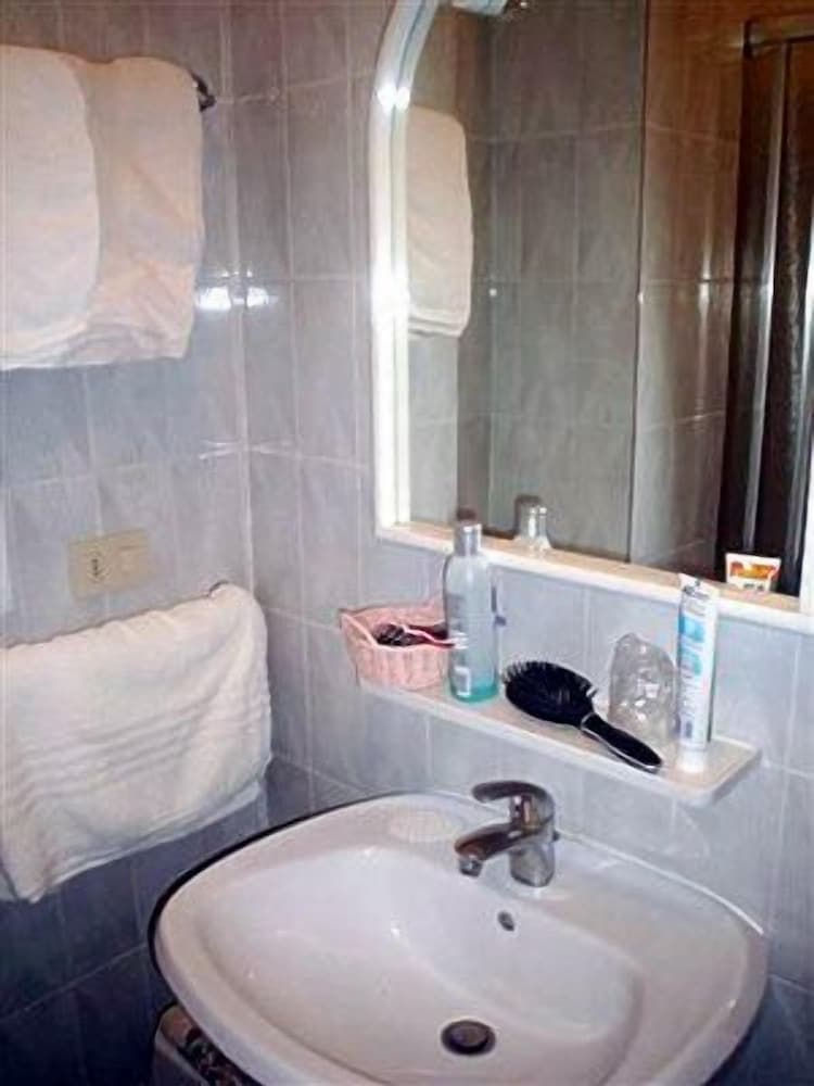 Banyo lavabosu