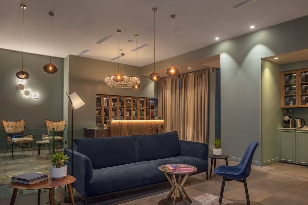 Lobi dinlenme salonu