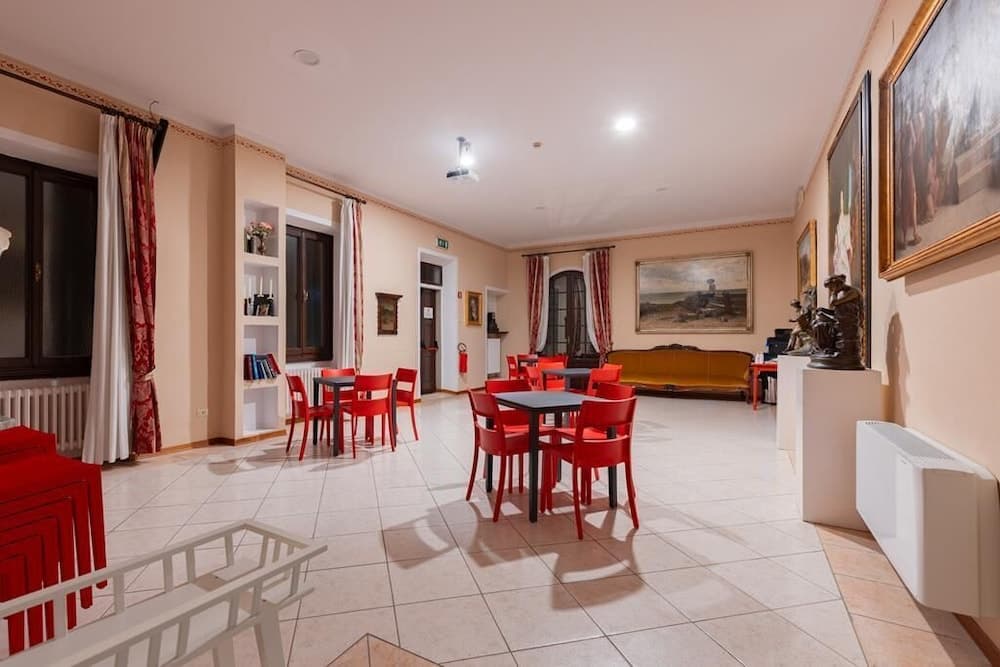 Toplantı salonu/imkânları