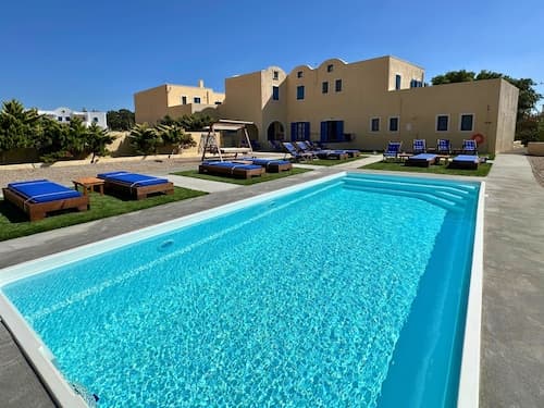 Irigeneia Hotel