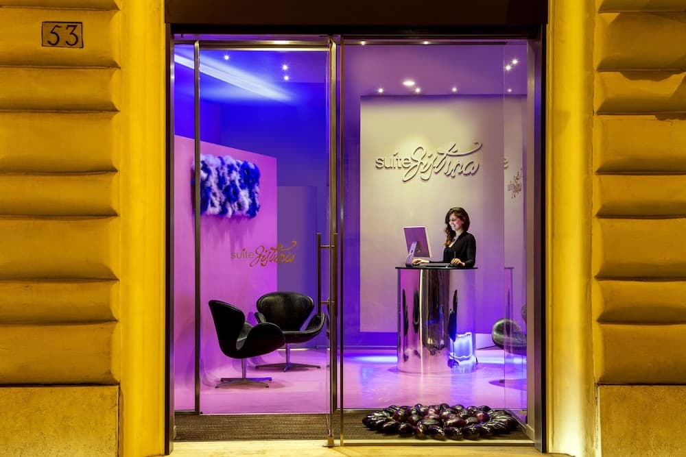 SUITE SISTINA FOR BRAVE LOVERS