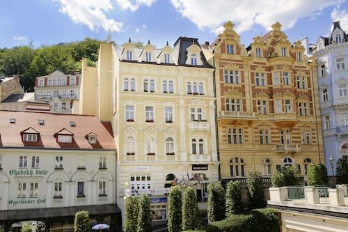 Hotel Heluan