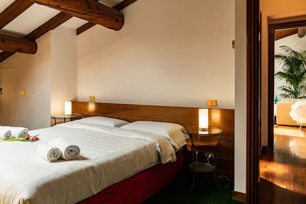 Luxurious Arena residence 80 meters from the Arena