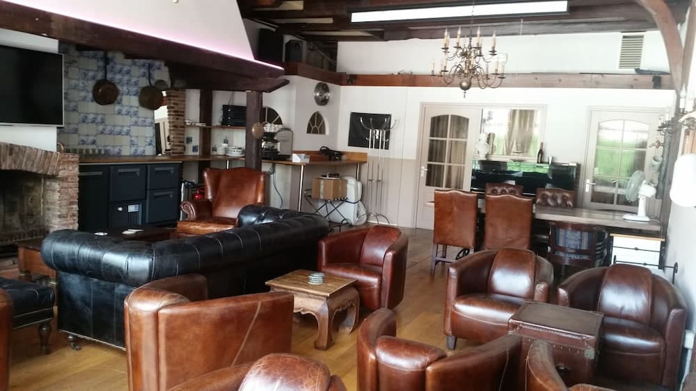 Lobi dinlenme salonu