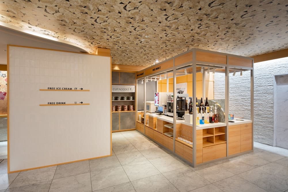 Lobi dinlenme salonu