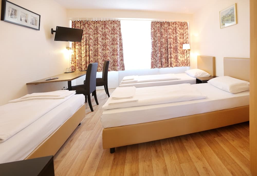 Pension Alpha Frankfurt City