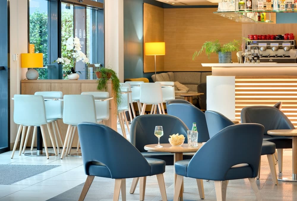 Lobi dinlenme salonu