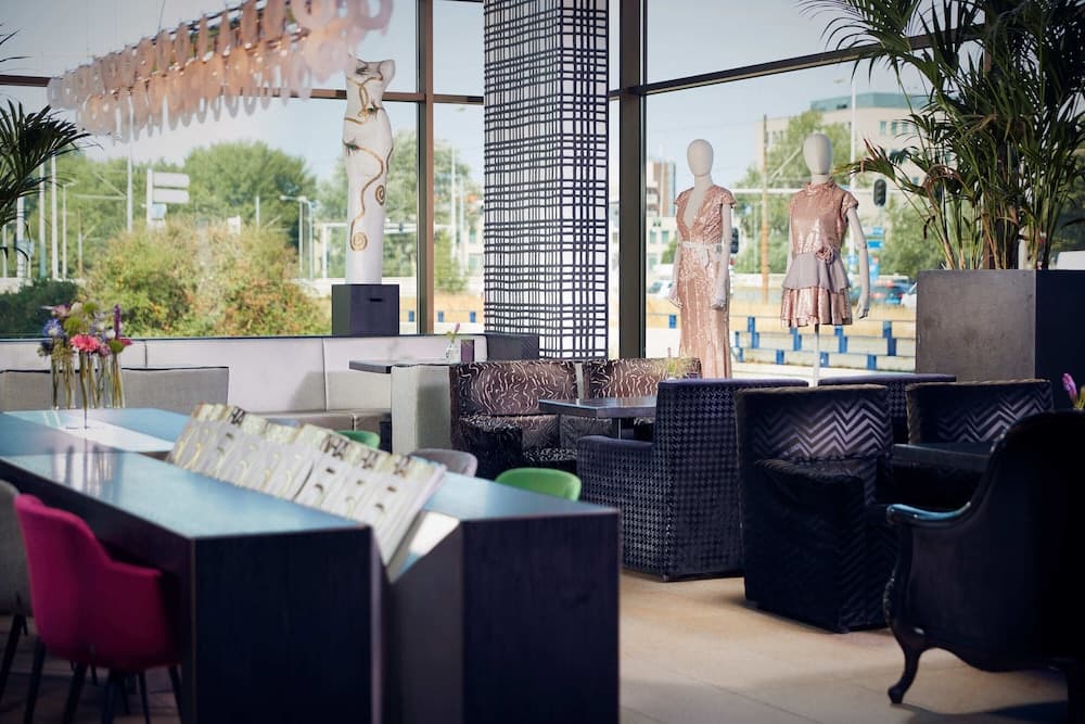 Lobi dinlenme salonu