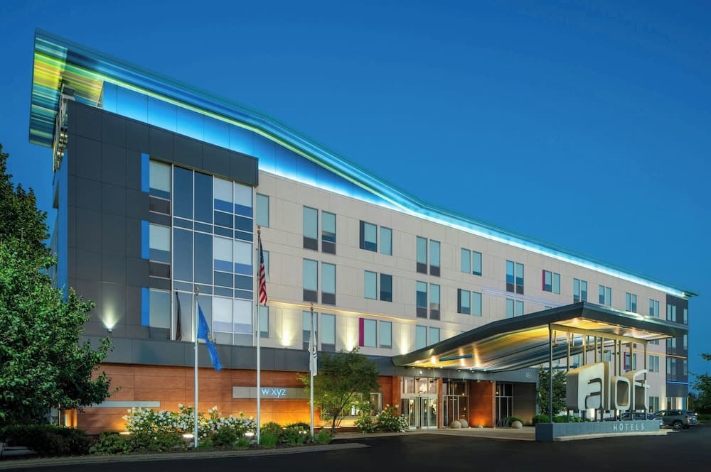 Aloft Green Bay