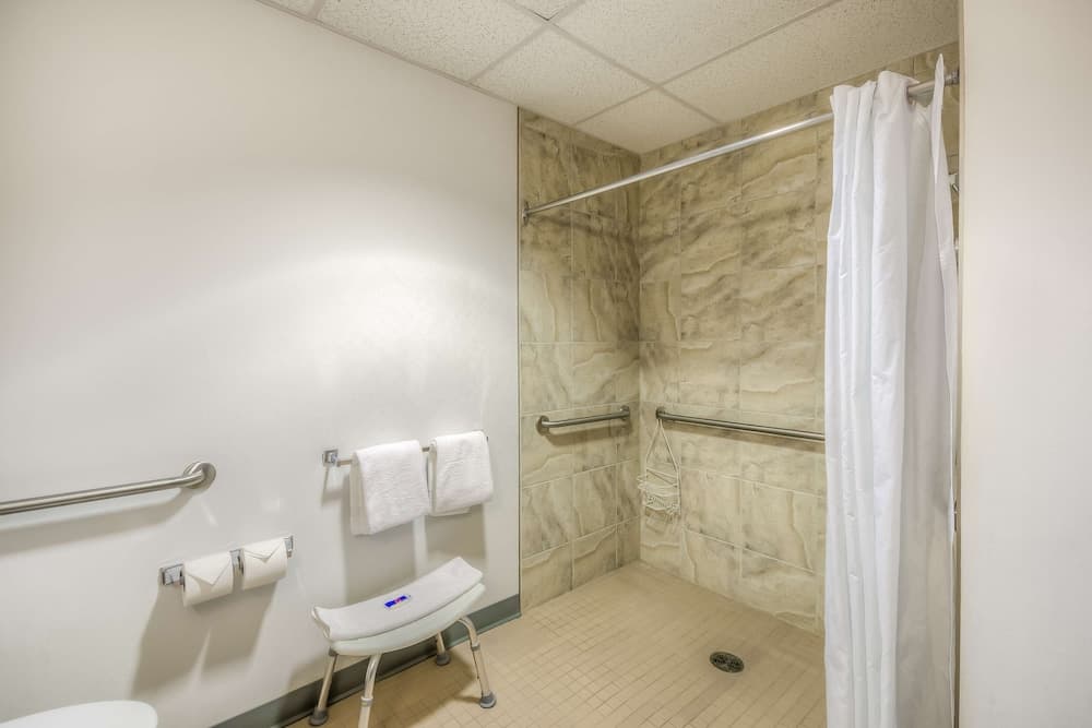 Motel 6 Estevan, SK