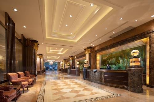 Crowne Plaza Shanghai Nanjing Road by IHG