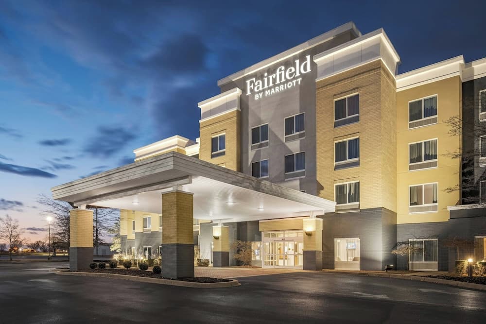 Fairfield Inn & Suites by Marriott Louisville East