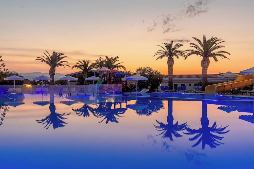 Roda Beach Resort & Spa All-inclusive