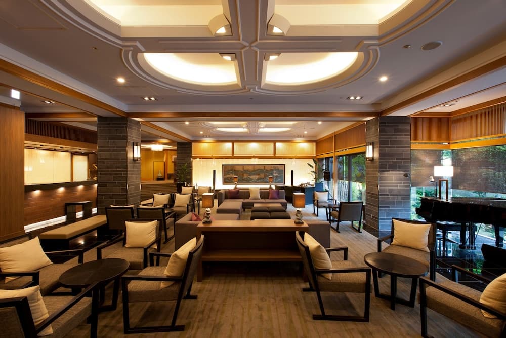 Lobi dinlenme salonu